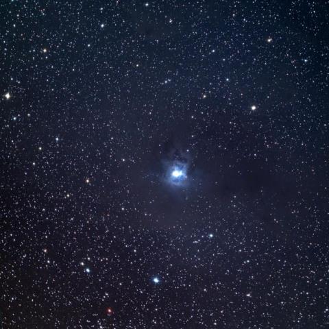 アイリス星雲(NGC7023)