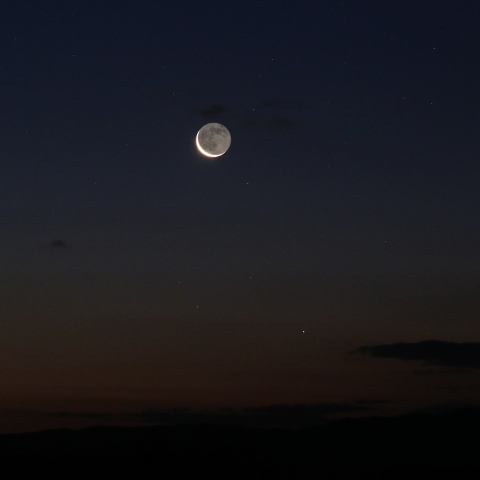 月(月齢27.8)と水星
