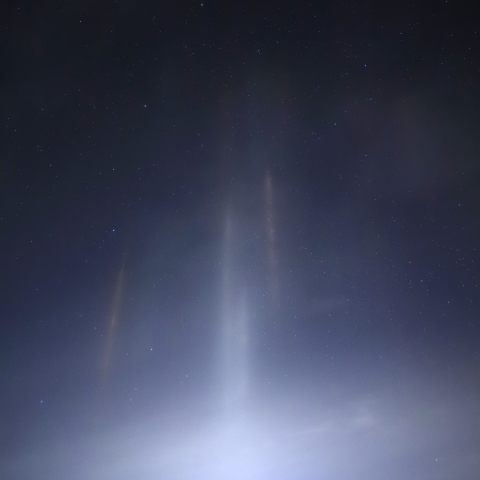寒空に見えた光柱