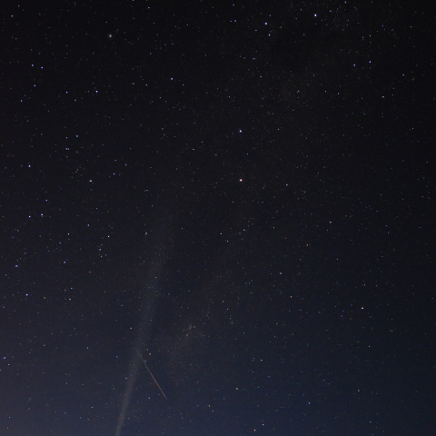 ラヴジョイ彗星（C/2011 W3）と流星