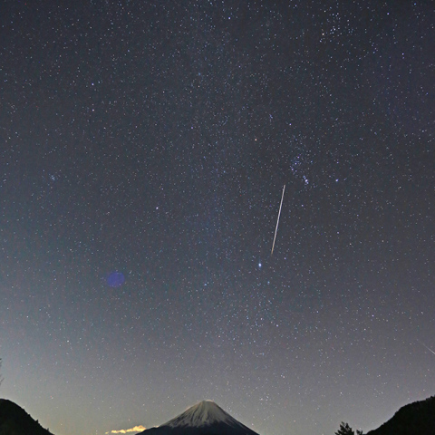 富士山とふたご座流星群