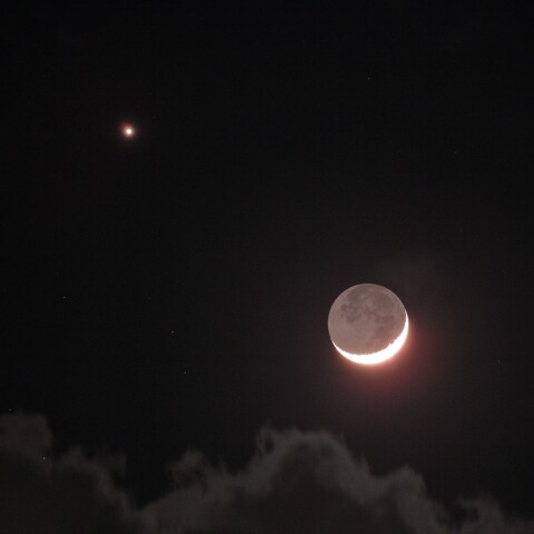 月と金星のランデブー