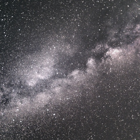 天の川:市街地で近赤外撮影