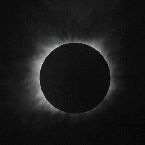 ハオ島での日食