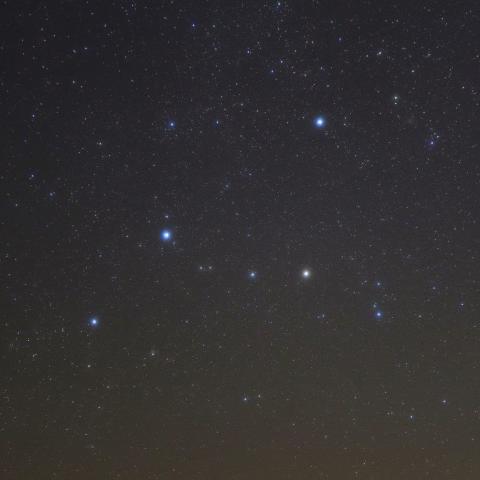 カシオペヤ座に向かってパンスターズ彗星