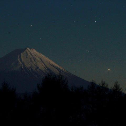 １２／３未明 カノープスと富士山（その２）