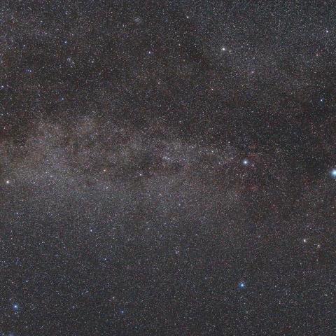 8/10未明　はくちょう座の変光星χ星