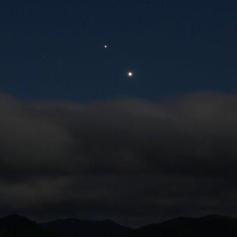 10/27未明　月夜に木星と金星が登場
