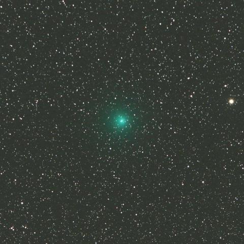 4/16未明　リニア彗星（252P）