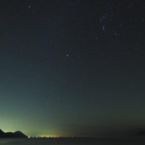 11/5未明 びわ湖上空の冬の大三角とカノープス