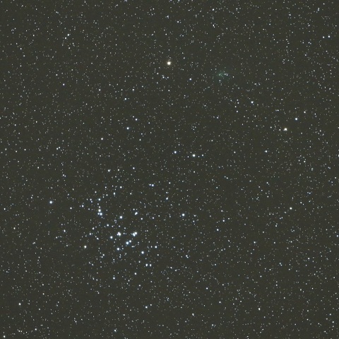 12/26未明 ハインズ彗星（C/2017 T1）とM44プレセペ星団