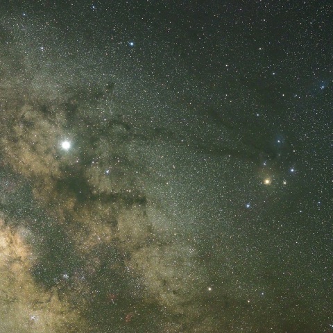 4/13未明 木星とさそり座の1等星アンタレス界隈