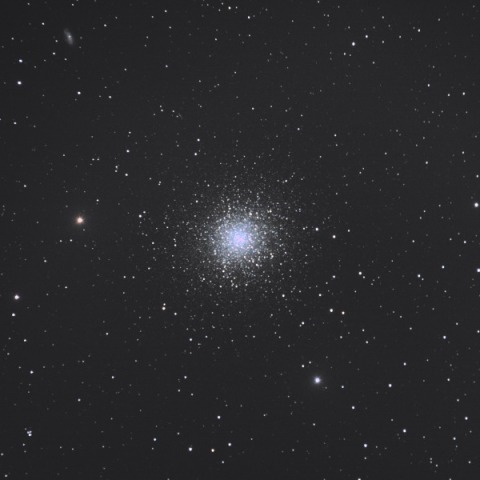 ヘルクレス座の球状星団