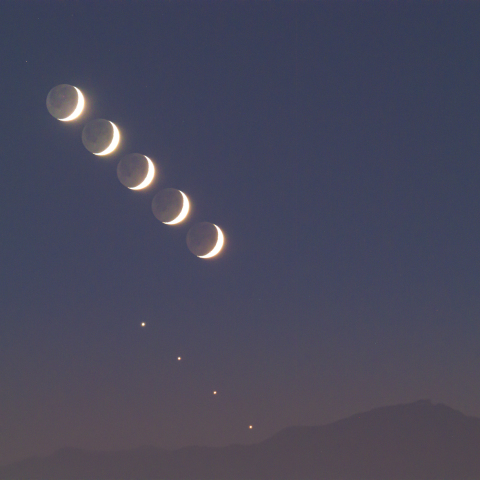 お月様と金星のランデブー