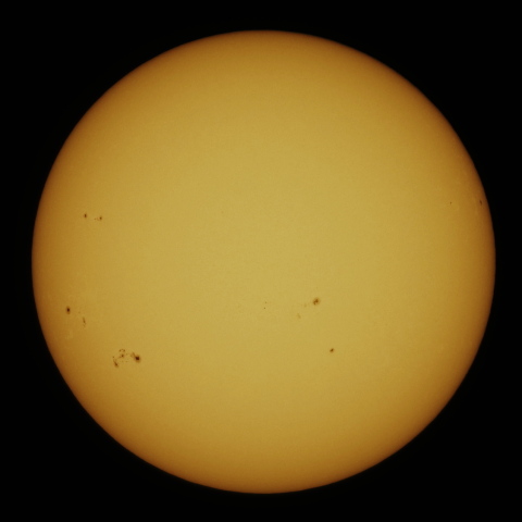 6月14日の太陽面