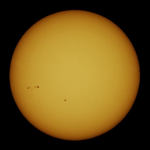 7月8日の太陽面