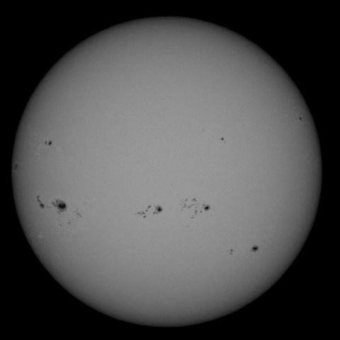 8月7日の太陽面