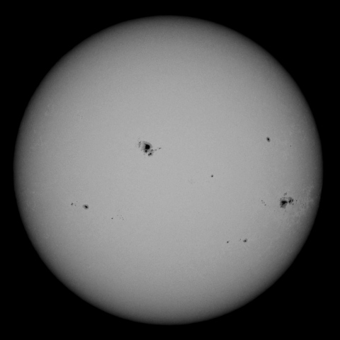 8月14日の太陽面