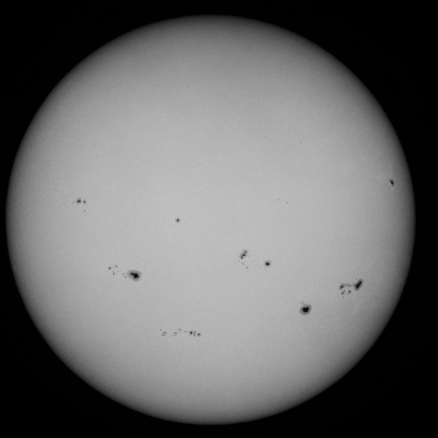 8月25日の太陽面