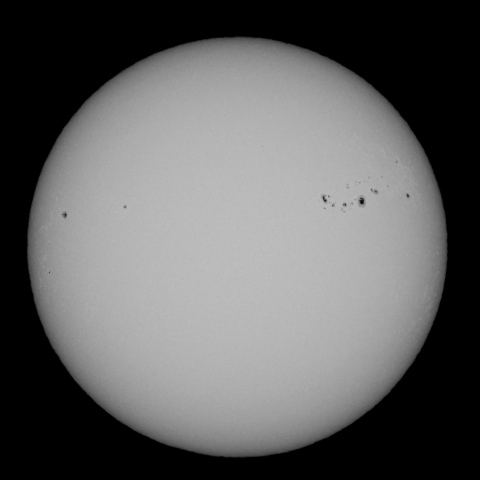 2月7日の太陽面