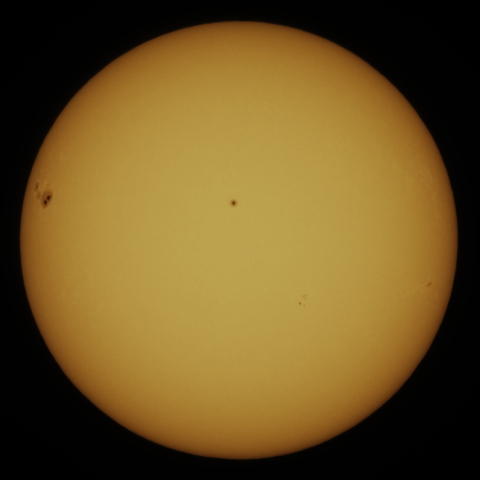 ４月30日の太陽面