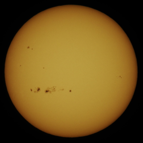 12月4日の太陽面