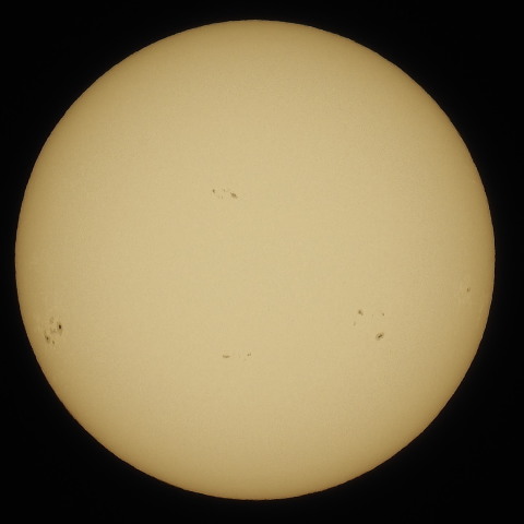 にぎやかな太陽面