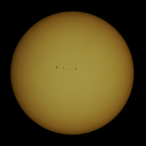 皆既日食前の太陽面