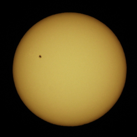 4月11日の太陽面