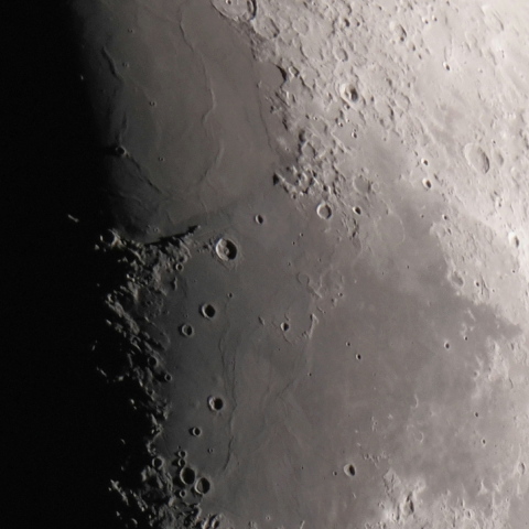 晴れの海と静かの海