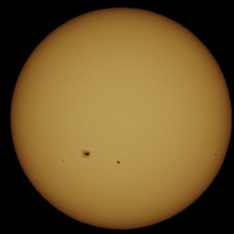 11月28日の太陽面