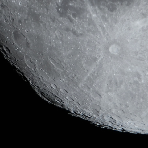 欠け際のバイイ