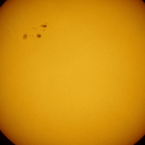 4月21日の太陽黒点