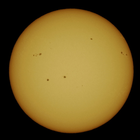 2月14日の太陽面