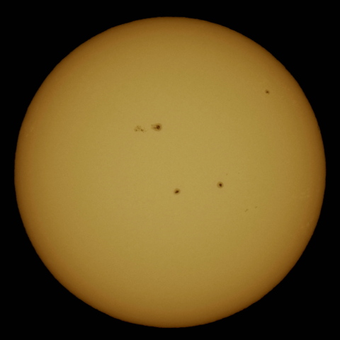 2月16日の太陽面