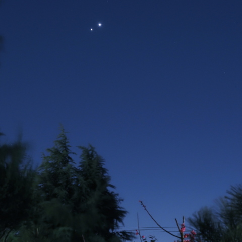 春の夕暮れの天体ショー