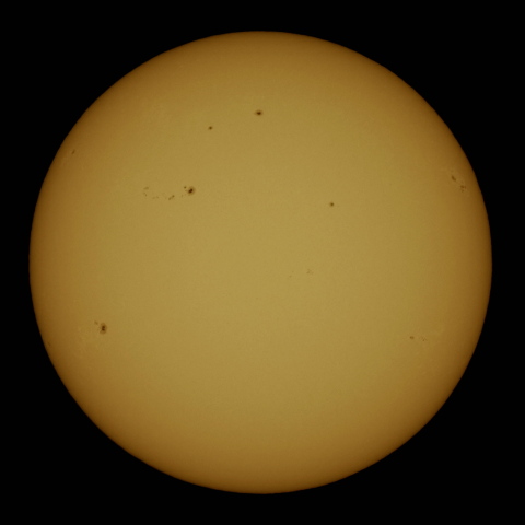 3月6日の太陽面