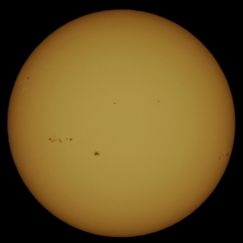 6月4日の太陽面