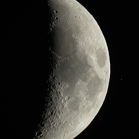 月とアンタレス