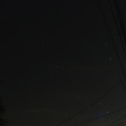 電線とカシオペア