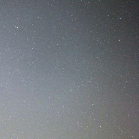 カタリナ彗星と北極星