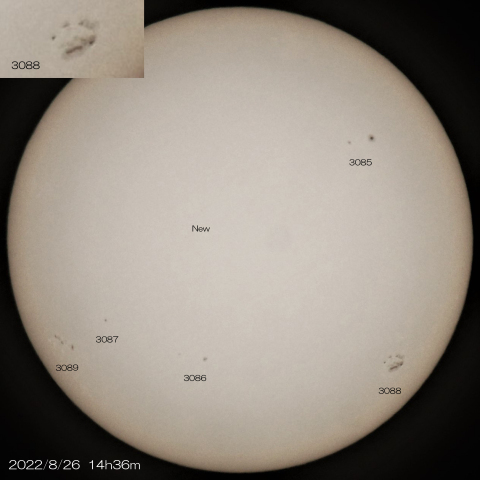 8/26  太陽 6つの黒点群