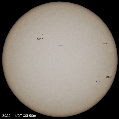 11/27　太陽 5つの黒点群