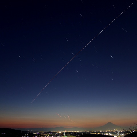 夕刻のISSと水星と富士山