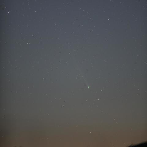 暁のマックノート彗星