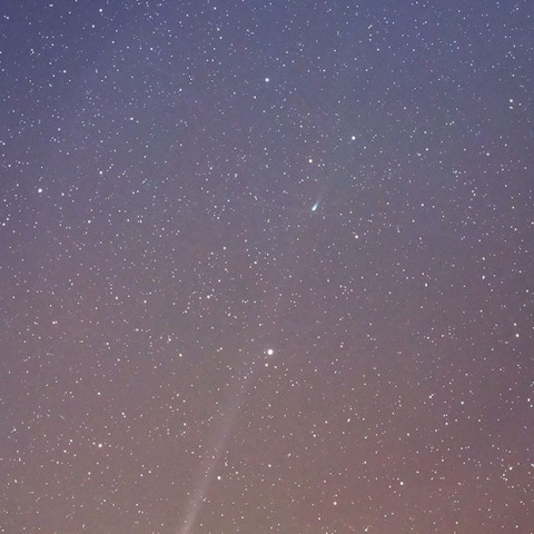 スワン彗星 C/2025 R2 と アトラス彗星 C/2025 K1 のランデブー