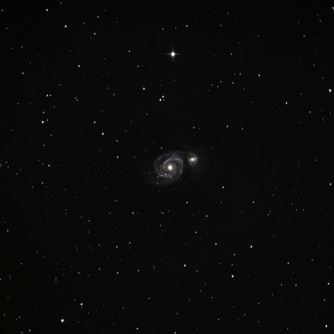 M51(子持ち銀河)