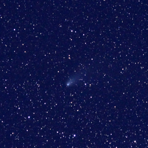 リニア彗星 (C-2012 K5) の移動の様子