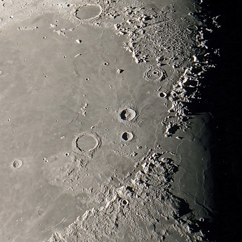 アペニン山脈とアルプス山脈