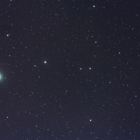 M101に接近したカタリナ彗星